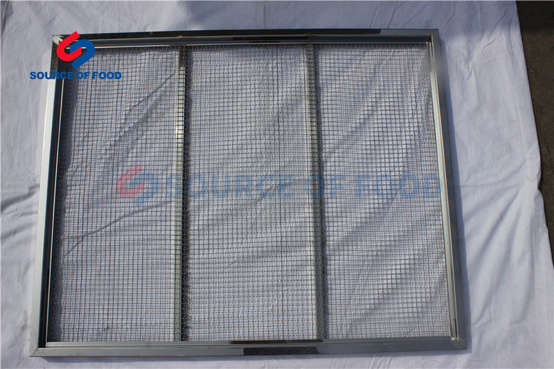 The leech dryer machine belongs to air energy heat pump dryer