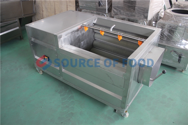 Our coconut washing machine belongs to the roller washing machine,our coconut washing machine in Indonesia is very popular