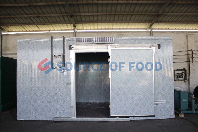 Our cold storage for chilli is designed and developed by the staff,our chilli cold storage is easy destuffing and movement,size can be customized freely.