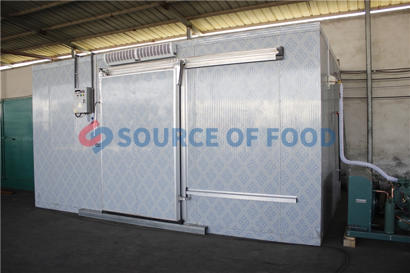 We are chicken cold storage supplier.Our chicken cold storage is good for frozen chicken