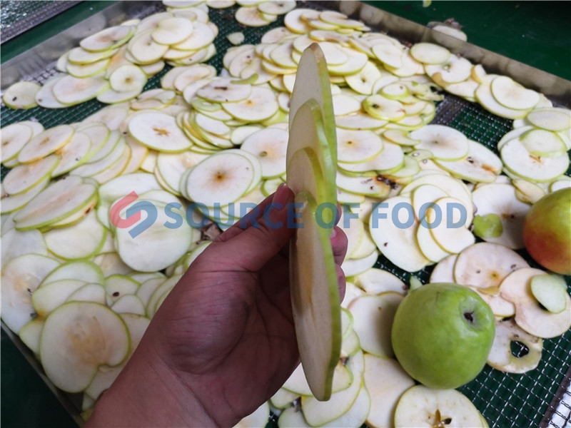 apple slicer machine can slice a variety of fruits and vegetables