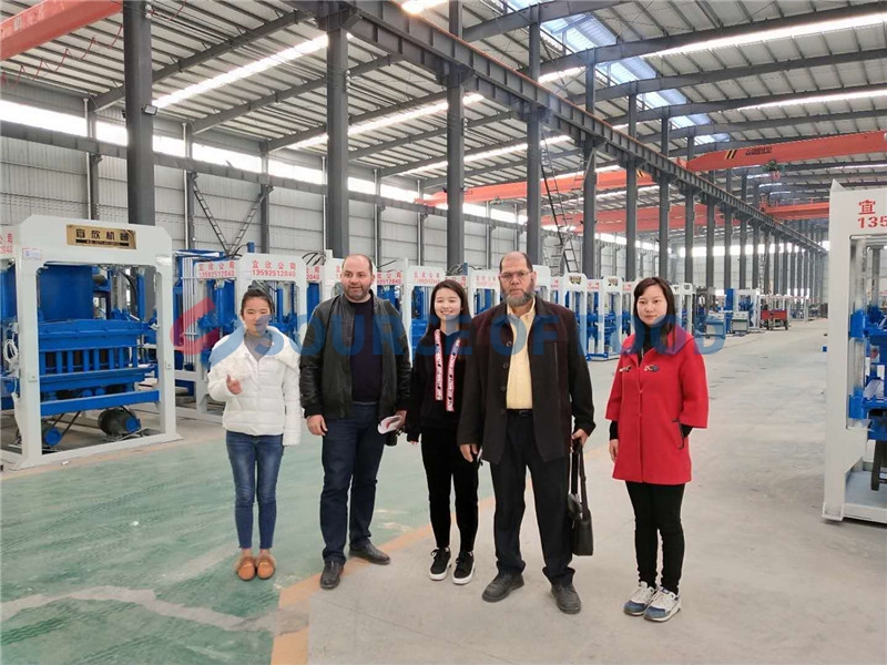 Thailand customer of banana drying machine come to visit our factory
